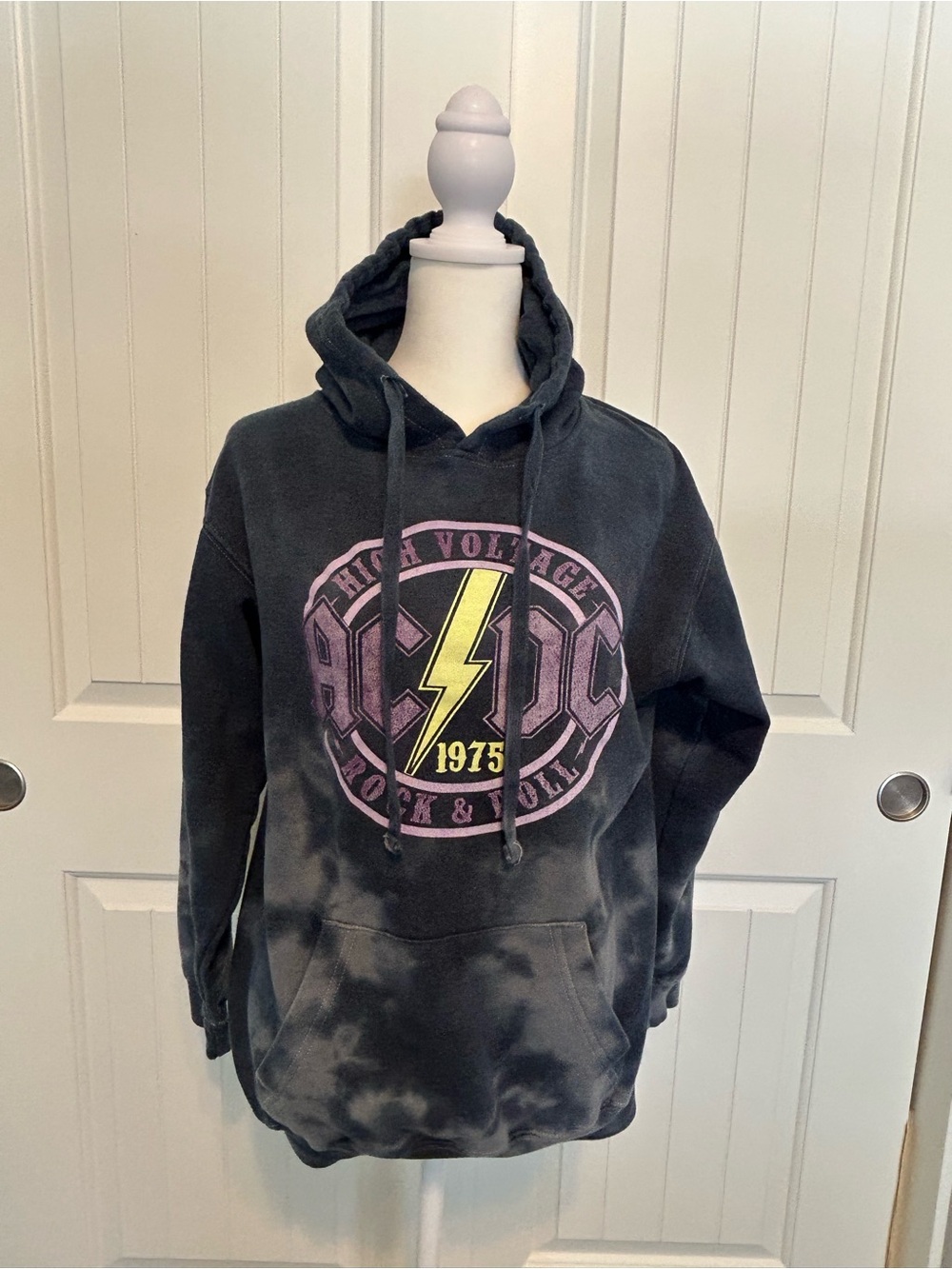 AC/DC Black and Gray Printed Pullover Hoodie